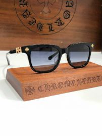 Picture of Chrome Hearts Sunglasses _SKUfw52080151fw